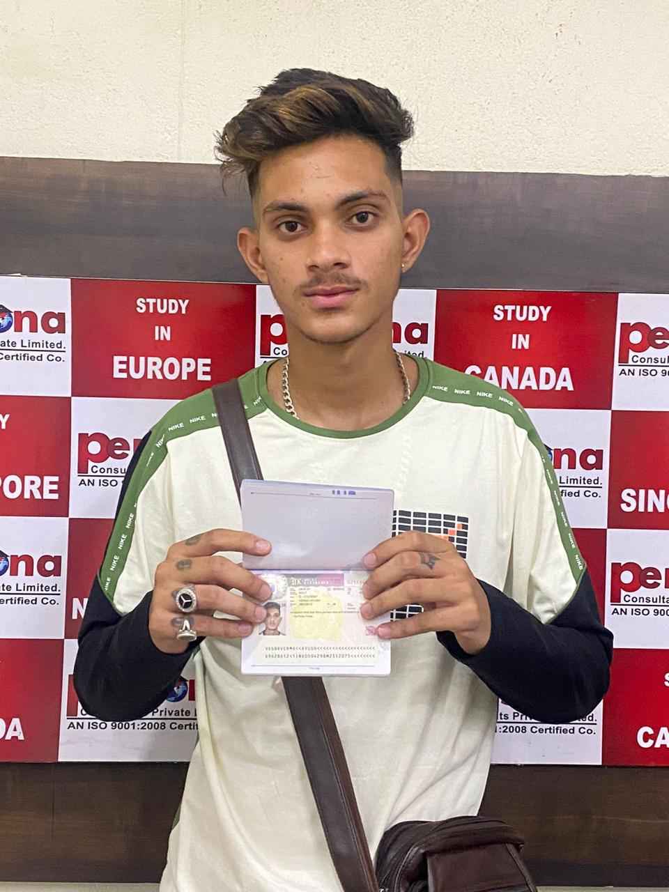 Image gallery marquee