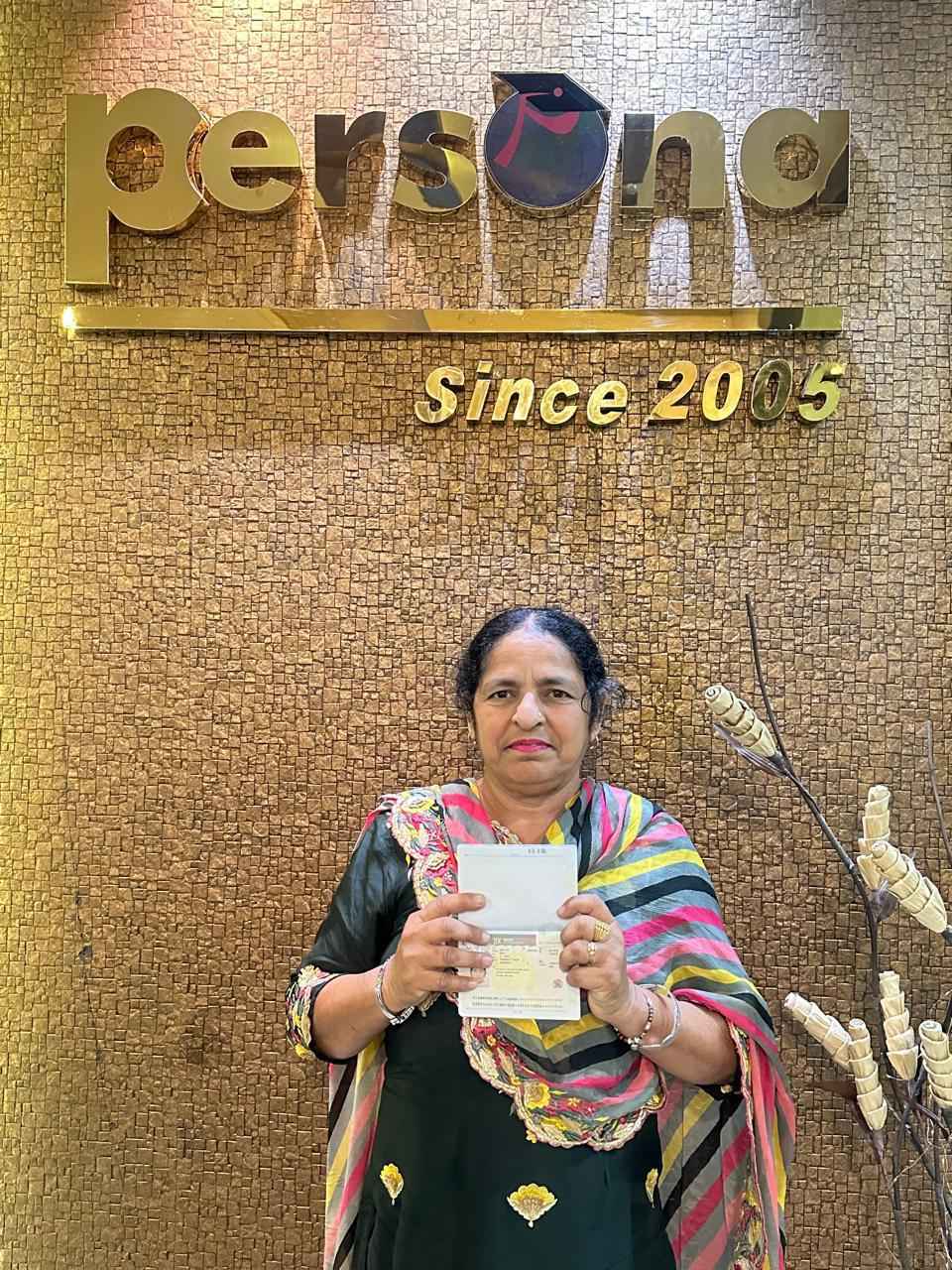 Image gallery marquee